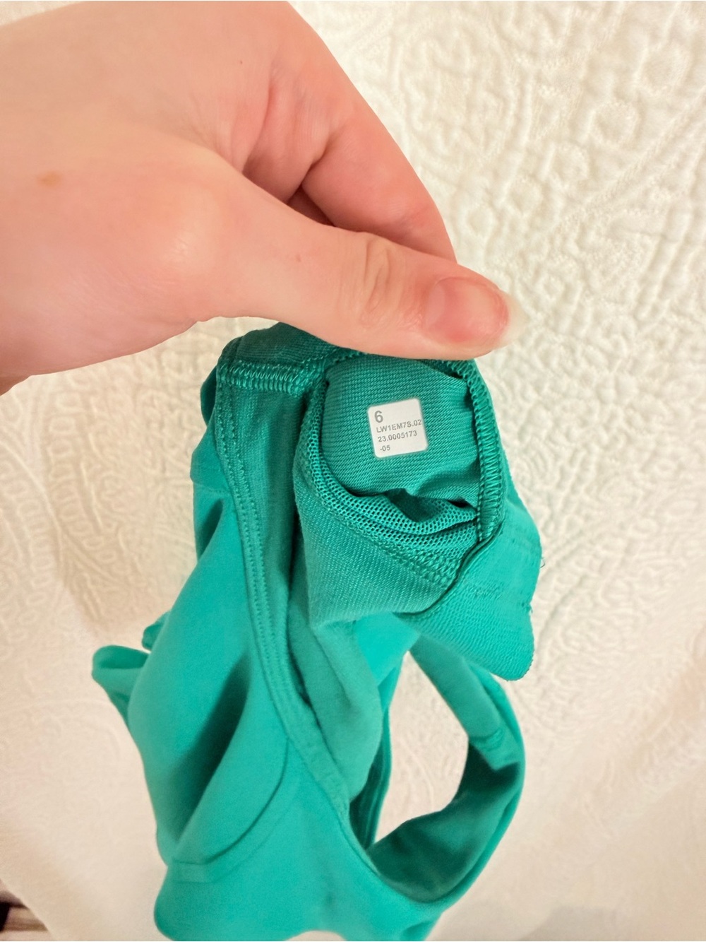lululemon athletica Teal Crop Tank - Picture 4 of 4